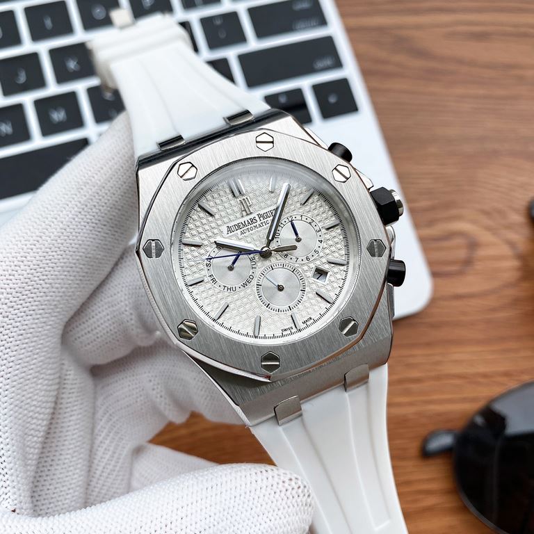 Physical PhotographyBrand Audemars Piguet-APType [cool] men's watchCase 316 stainless steel (quality workmanship)Strap imported silicone strap  original buckleMovement advanced customized automatic mechanical movement (s