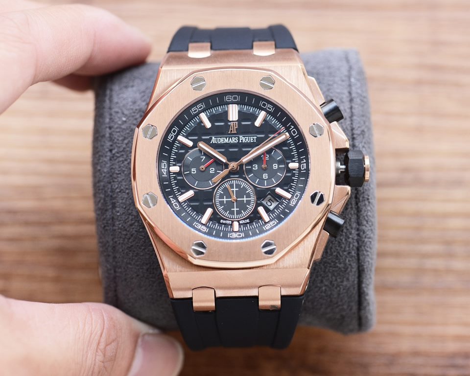 Audemars Piguet - Royal Oak Offshore   Anti-glare treated mineral glass Size 42mm14mm, waterproof tape with AP original pin buckle Equipped with replica original 3126 rotor Fully automatic mechanical movement octagonal s