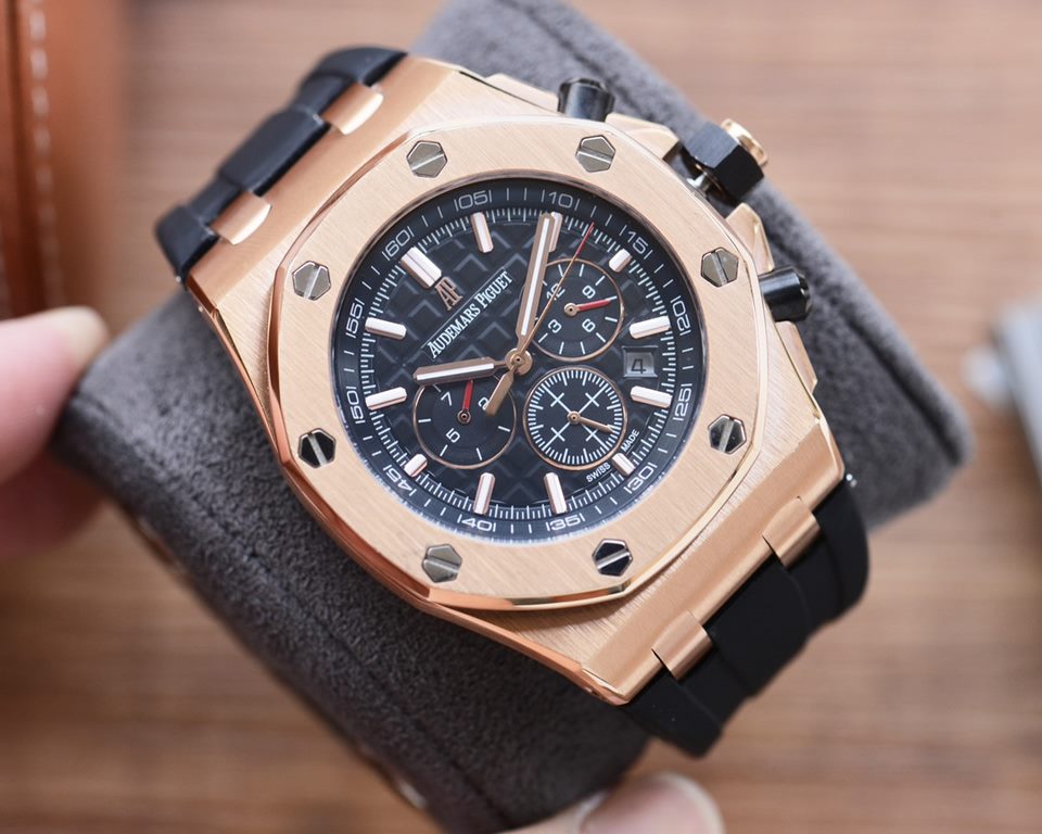 Audemars Piguet - Royal Oak Offshore   Anti-glare treated mineral glass Size 42mm14mm, waterproof tape with AP original pin buckle Equipped with replica original 3126 rotor Fully automatic mechanical movement octagonal s