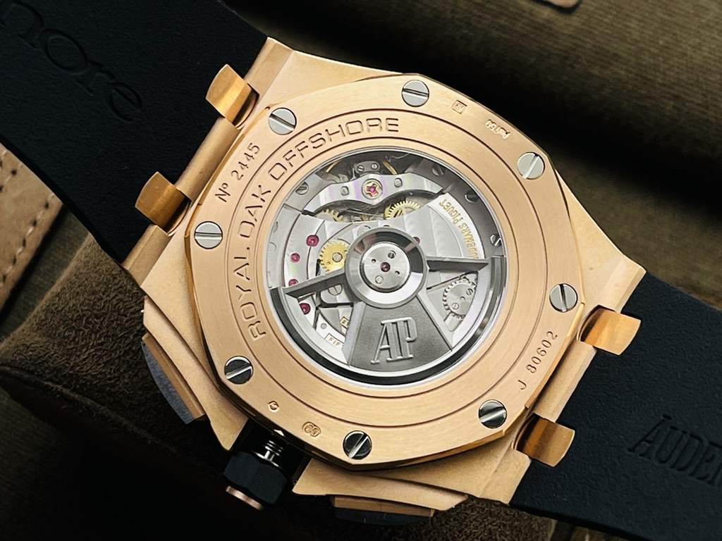 JF Factory2021 Recommended] V3 upgraded version The highest replica A.P26400 Royal Oak on the market! Audemars Piguet A.P26400 Royal Oak!1  gold case ceramic ring material!2 Diameter 44mm!3 Powered by replica original Ca