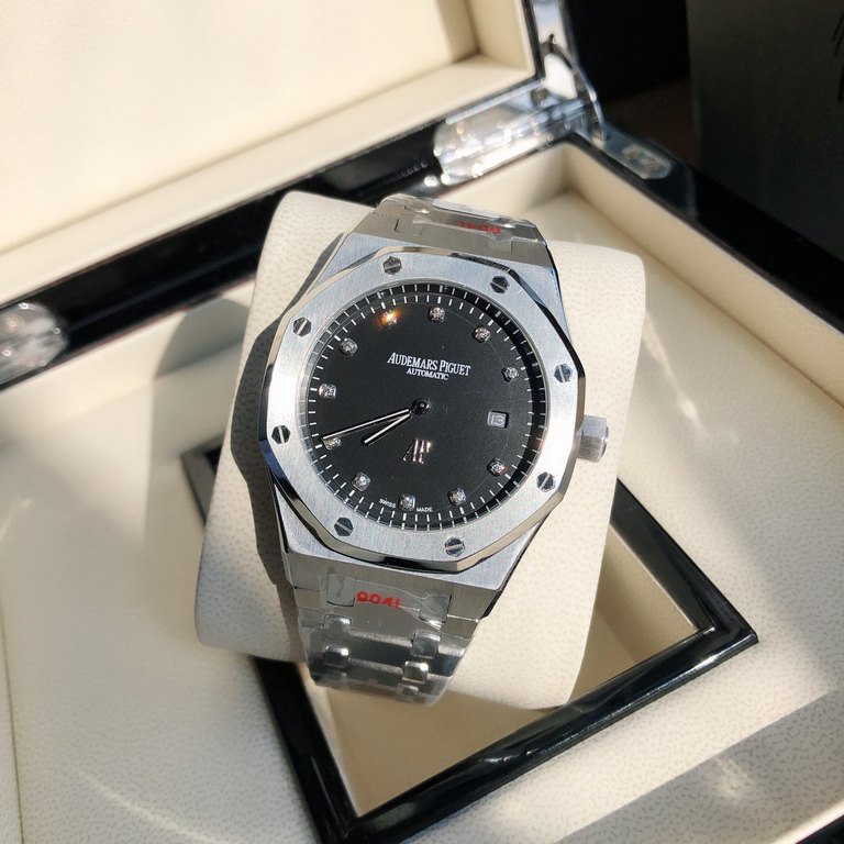 Boxed Support Hong Kong, USA Direct ShippingAudemars Piguet Royal OakModel 15206PT.00.1240PT.01 - A shock the movement is skeletonized by removing the excesses from the deck - the pinnacle of steel watchmaking... Powerfu