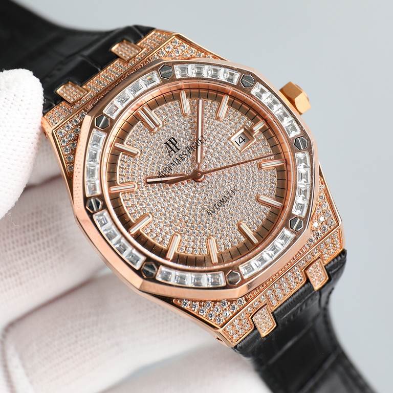 AP Audemars Piguet is a real man should take Audemars Piguet Own AP, brand new ring mouth with T-square pave diamond ring, using the imported Citizen to change the 324 machine Automatic mechanical men's watch, ultra-luxu