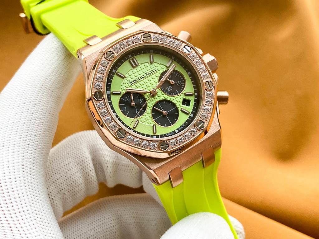 Brand Audemars Piguet - APCollection Royal Oak OffshoreType Ladies' ChronographMaterial 316L steelMovement Imported Japanese chronograph quartz movementCrystal Lamborghini glassStrap High-grade imported material tapeClas