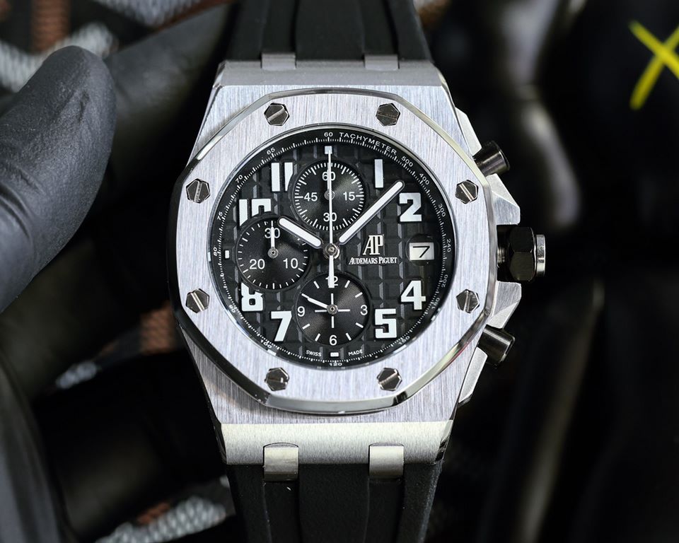 Audemars Piguet AP Royal Oak Coated glass Size 42mm14mm Water-resistant Tape with original pin buckle AP Movement Japanese multifunctional quartz Octagonal brushed steel case with mesh face Cold and hegemonic A different