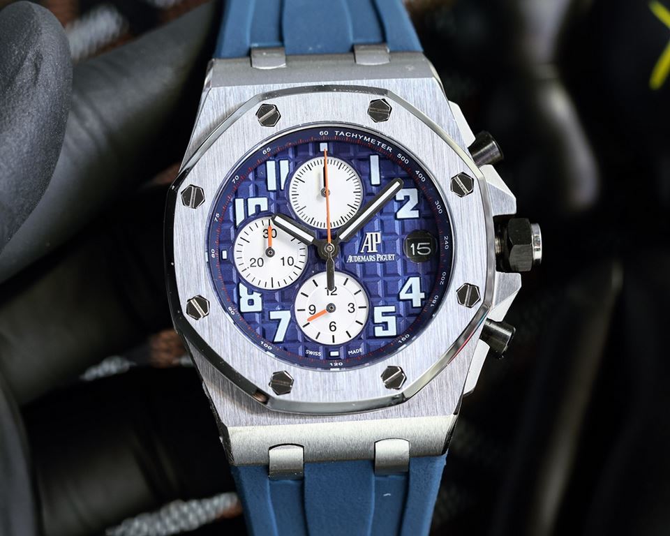 Audemars Piguet AP Royal Oak Coated glass Size 42mm14mm Water-resistant Tape with original pin buckle AP Movement Japanese multifunctional quartz Octagonal brushed steel case with mesh face Cold and hegemonic A different