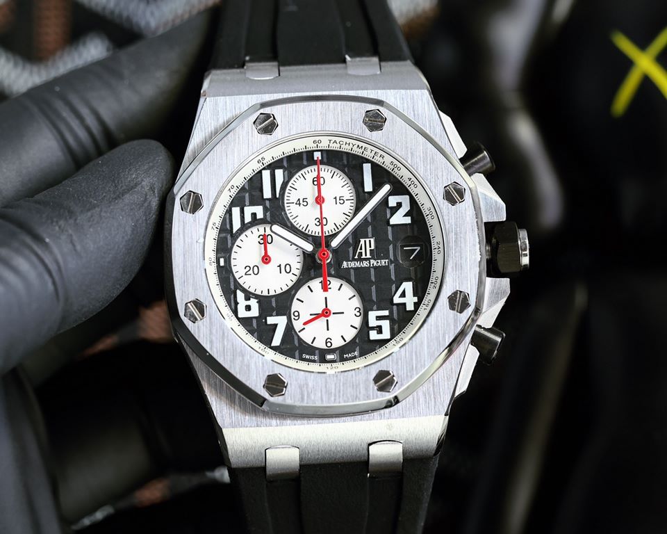 Audemars Piguet AP Royal Oak Coated glass Size 42mm14mm Water-resistant Tape with original pin buckle AP Movement Japanese multifunctional quartz Octagonal brushed steel case with mesh face Cold and hegemonic A different