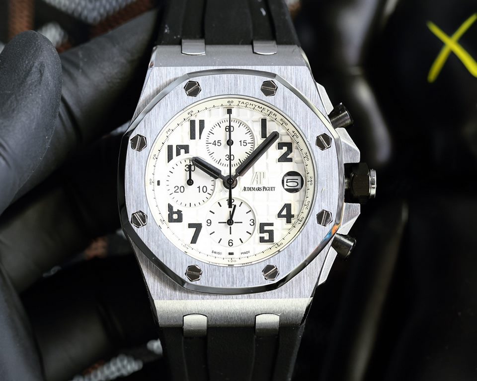 Audemars Piguet AP Royal Oak Coated glass Size 42mm14mm Water-resistant Tape with original pin buckle AP Movement Japanese multifunctional quartz Octagonal brushed steel case with mesh face Cold and hegemonic A different