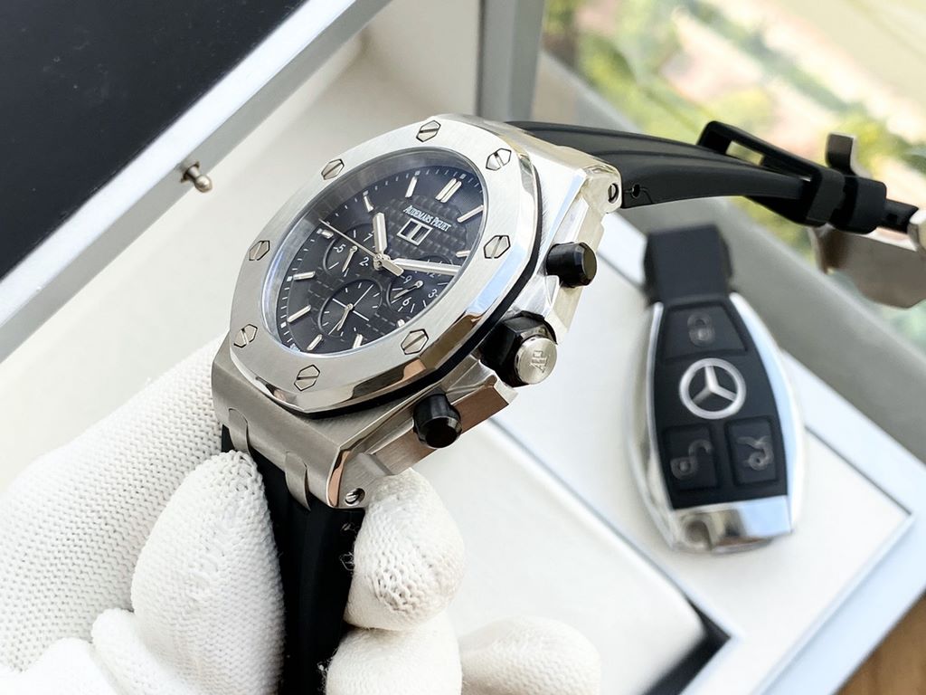 Audemars Piguet - AP  Royal Oak Multifunction Men's Watch Automatic Mechanical Movement 316 stainless steel case Mineral Super Glass Imported Rubber Strap Diameter 43mm Thickness 12mm BST Actual Photos The watch represen