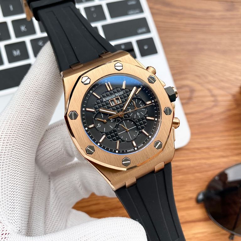 Photographed in the flesh!Audemars Piguet  Royal Oak Offshore Series  Anti-glare treatment mineral glass Size 42mm  14mm Waterproof tape with AP original pin buckle Equipped with replica of the original 3126 rotor Fully 