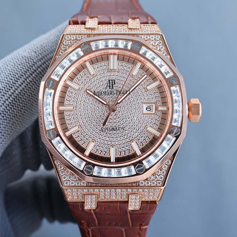 AP Audemars Piguet is a real man should take Audemars Piguet Own AP, brand new ring mouth with T-square set diamond ring, using the imported Citizen change 324 machine Automatic mechanical men's watch, ultra-luxurious ve