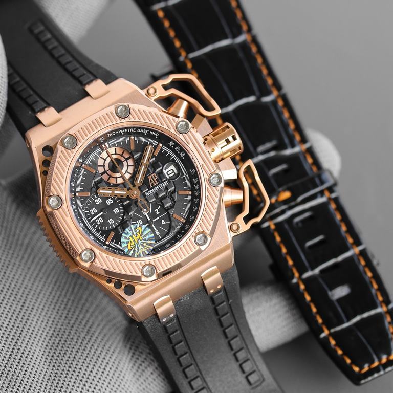 Audemars Piguet Royal Oak Offshore Survivor Limited Edition, limited to 1,000 pieces worldwide, was snapped up in seconds on its launch. Wearing it is authentic! Self-winding chronograph movement, 316 stainless steel cas