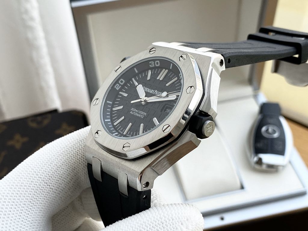 Audemars Piguet - AP  Royal Oak Men's Automatic Mechanical Movement 316 stainless steel case Mineral Super Glass Imported Rubber Strap Diameter 43mm Thickness 12mm BST Actual Photography The spirit of the men represented