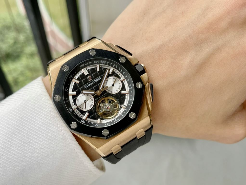 Audemars Piguet - Royal Oak Offshore Audemars Piguet - Royal Oak Offshore   Anti-glare treated mineral glass Size 42mm14mm, waterproof tape with AP original pin buckle Equipped with replica original 3126 rotor Fully auto