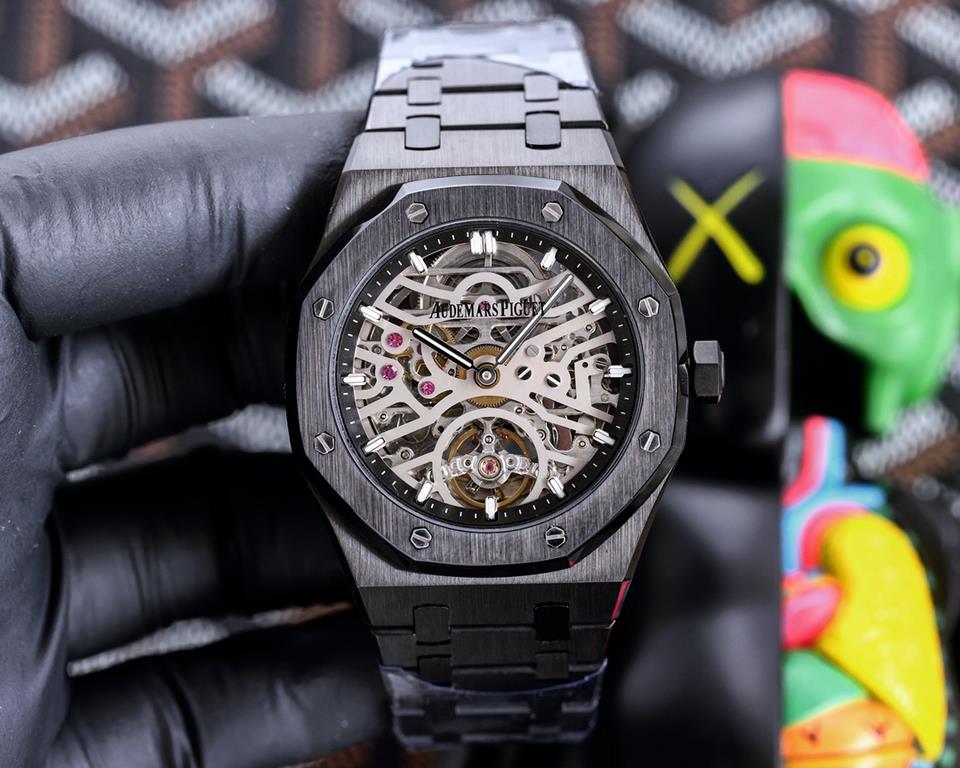 Audemars Piguet AP Royal Oak Coated glass Size 45mm12mm Stainless steel bracelet AP original buckle Automatic mechanical movement Superluminova Octagonal brushed steel case with skeletonized face Cold and hegemonic A dif