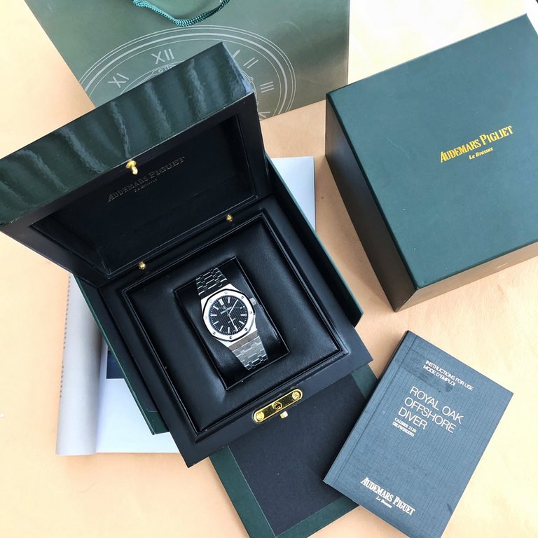 Wholesale Box Support Hong Kong, USA Direct MailWomen's Audemars Piguet Royal OakModel No. 77351.ST.ZZ.1261ST.03 - Shocking on-line Removing the excess parts of the movement deck to make it more skeletonized - the pinnac