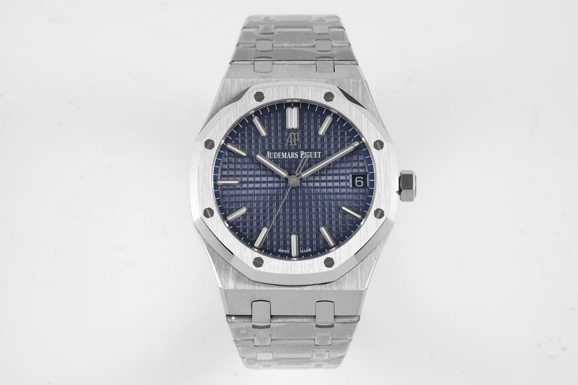 BF new Audemars Piguet Royal Oak 15500 - is the pinnacle of steel watches on the market, - interpretation of the strength of the reigning steel king! [6 great subtleties] 1.Genuine disassembled open mold, size 41X10.4 mm