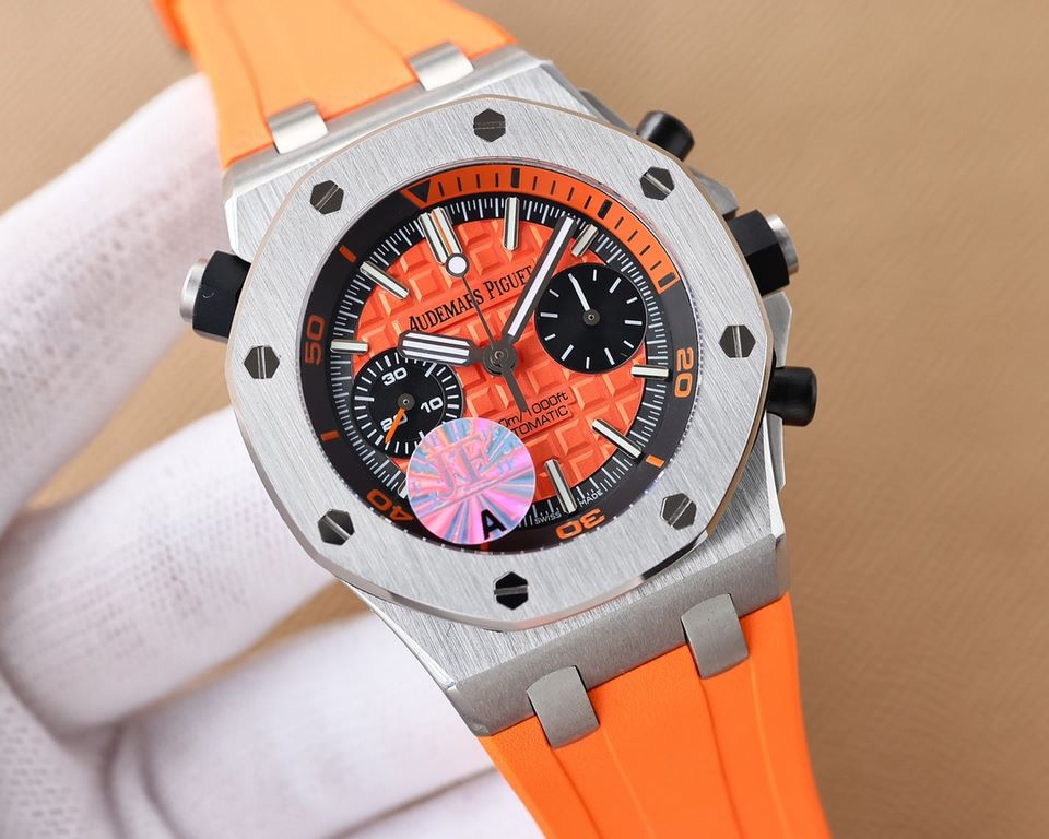 V2 version, live head grain, internal shadow can be bi-directional mobilization, non-market ordinary version, Audemars Piguet Royal Oak series fruitModel 26703 running seconds chronograph automatic mechanical men's watch