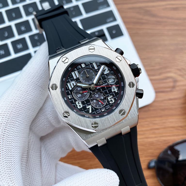 Photographed in the flesh!Audemars Piguet  Royal Oak Offshore Series  Anti-glare treatment mineral glass Size 42mm  14mm Waterproof tape with AP original pin buckle Equipped with replica of the original 3126 rotor Fully 