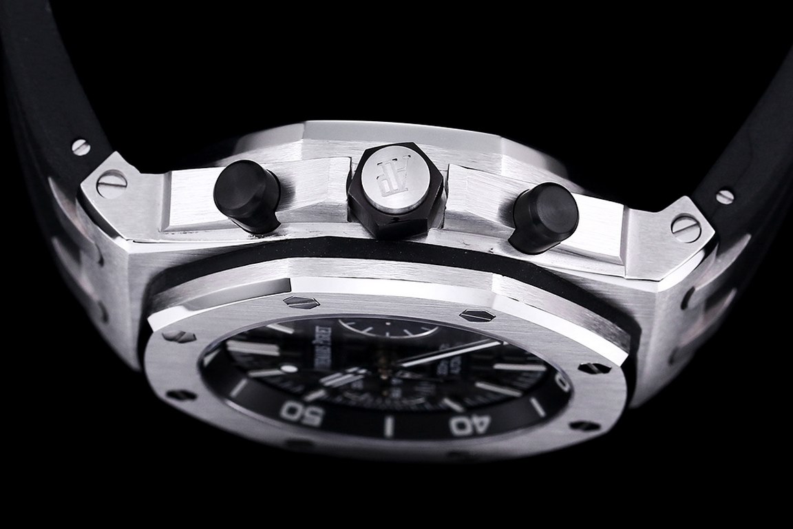 Uniform 1V2 version, live head grain, internal shadow can be bi-directional mobilization, non-market ordinary version,     Audemars Piguet Royal Oak Series FruitsModel 26703 Running second chronograph automatic mechanica