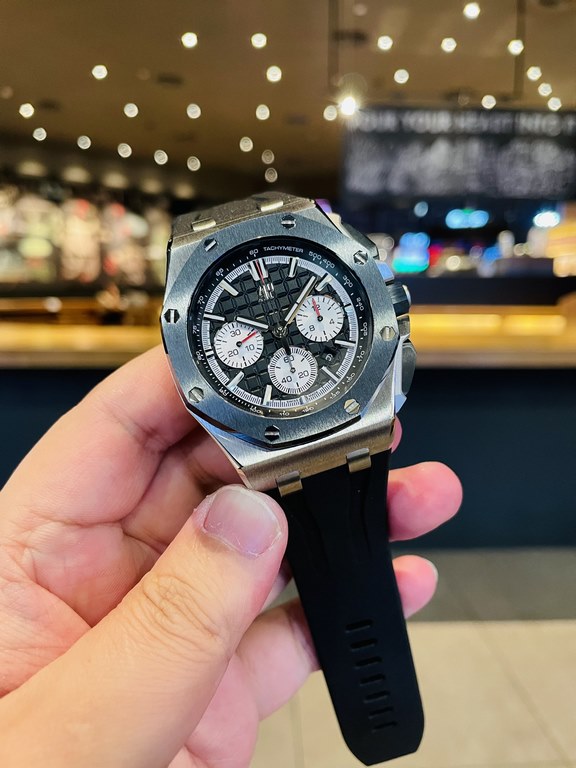 2022 latest models Audemars Piguet, ceramic bezel   version     Audemars Piguet Royal Oak Offshore Limited Edition Multifunctional Chronograph Mechanical Wristwatch Size 44MM17MM [bezel] bezel is the same as the original