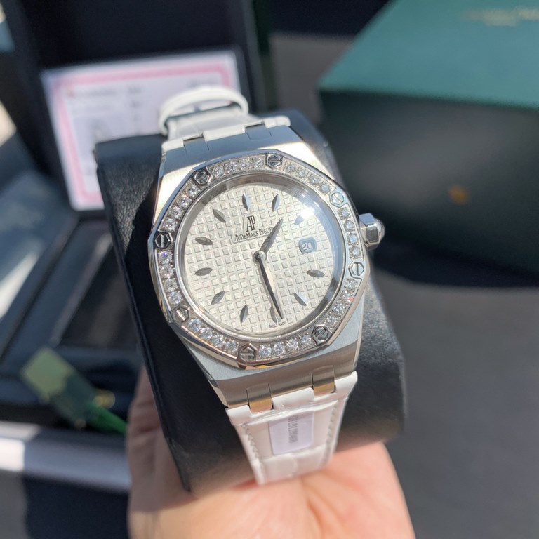 Batch match box Support Hong Kong, USA direct mailGoddesses all over the net look over [seduction] [seduction]. Exclusive in stock, this Audemars Piguet women's watch is the most cost-effective...Audemars Piguet Royal Oa