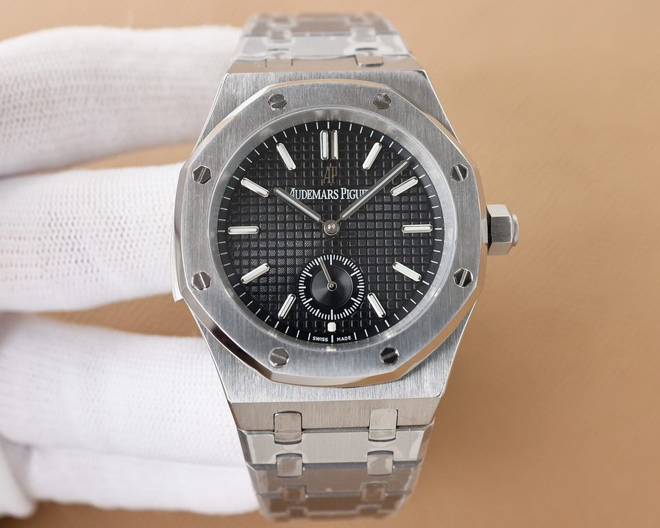 Audemars Piguet Royal Oak 1252 two and a half needle shock on the line, the achievement of the peak of the steel table - the interpretation of the strength of the reigning steel king! Genuine disassembled and molded, the