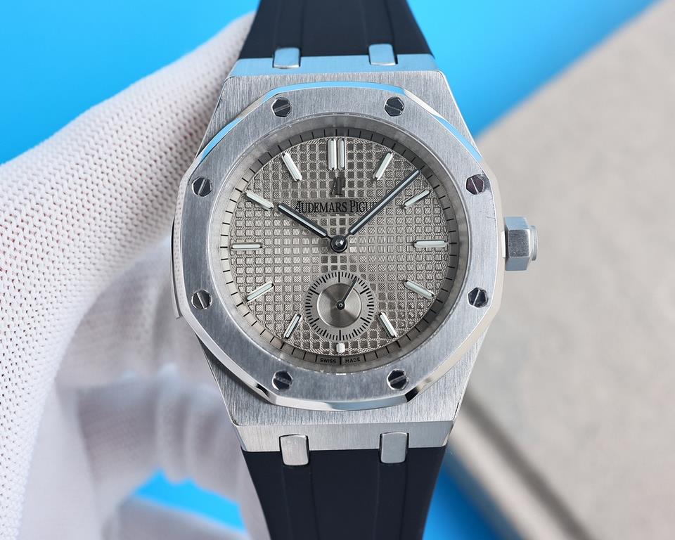 Audemars Piguet Royal Oak 1252 two and a half needle shock on the line, the achievement of the peak of the steel table - the interpretation of the strength of the reigning steel king! Genuine disassembled and molded, the