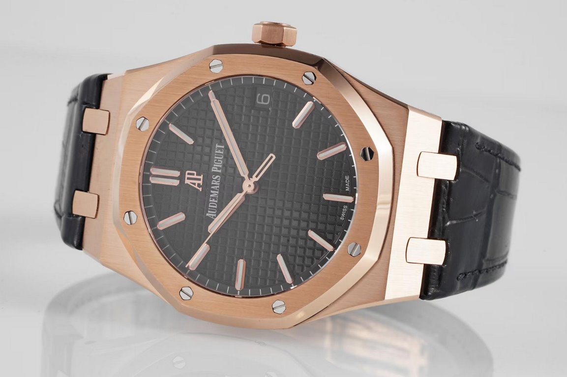 BF new Audemars Piguet Royal Oak 15500 - is the pinnacle of steel watches on the market, - interpretation of the strength of the reigning steel king! [6 great subtleties] 1.Genuine disassembled open mold, size 41X10.4 mm