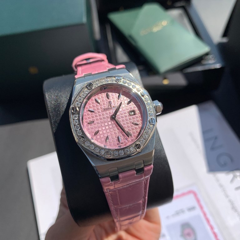 Batch match box Support Hong Kong, USA direct mailGoddesses all over the net look over [seduction] [seduction]. Exclusive in stock, this Audemars Piguet women's watch is the most cost-effective...Audemars Piguet Royal Oa