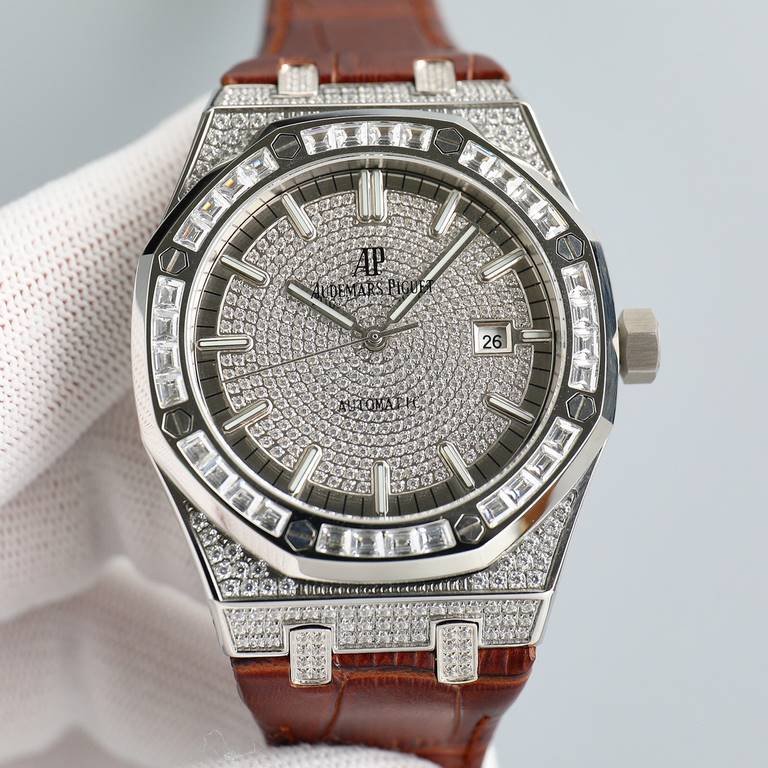 AP Audemars Piguet is a real man should take Audemars Piguet Own AP, brand new ring mouth with T-square pave diamond ring, using the imported Citizen to change the 324 machine Automatic mechanical men's watch, ultra-luxu