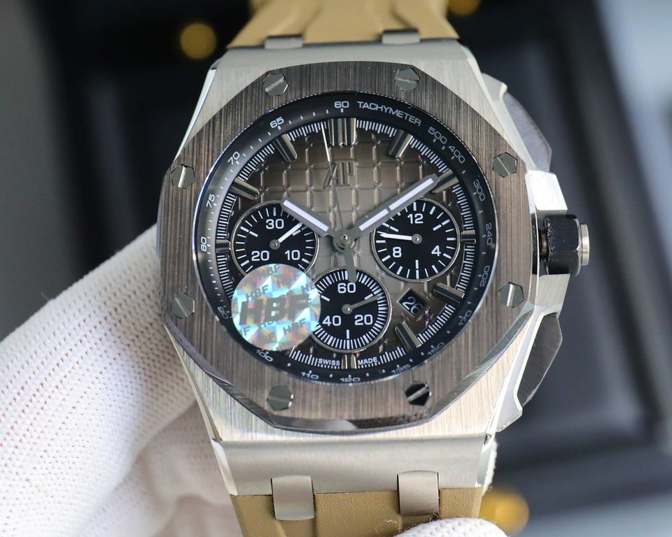 The same HBF latest Audemars Piguet, ceramic bezel   version     Audemars Piguet   Audemars Piguet Royal Oak Offshore Limited Edition Multifunctional Chronograph Mechanical Wristwatch Size 44MM17MM 【Bezel】 The bezel is t