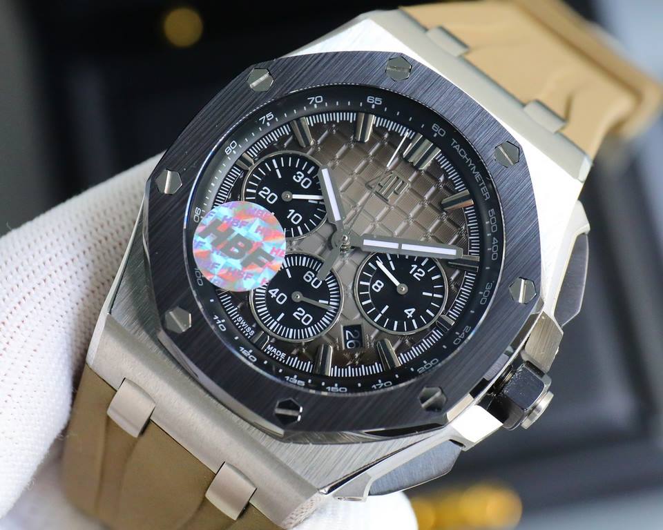 The same HBF latest Audemars Piguet, ceramic bezel   version     Audemars Piguet   Audemars Piguet Royal Oak Offshore Limited Edition Multifunctional Chronograph Mechanical Wristwatch Size 44MM17MM 【Bezel】 The bezel is t