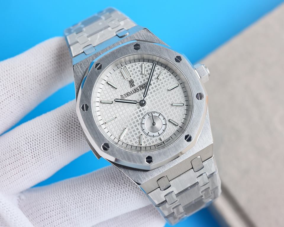 Audemars Piguet Royal Oak 1252 two and a half needle shock on the line, the achievement of the peak of the steel table - the interpretation of the strength of the reigning steel king! Genuine disassembled and molded, the