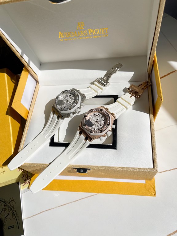 (A true high-end rarity)Audemars Piguet 26048SK Royal Oak Offshore Series 37mm quartz women's watches, Swiss imported quartz movement This Audemars Piguet is a women's model, but also adds a few points of softness, makin