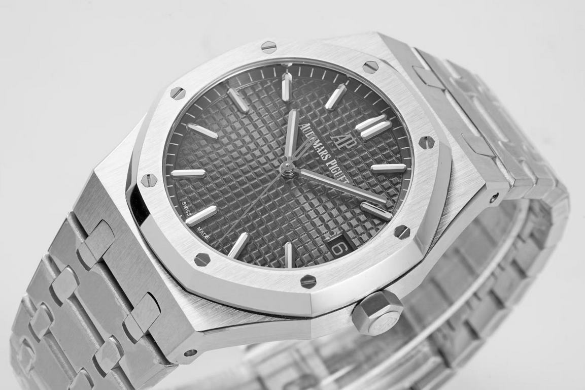 BF new Audemars Piguet Royal Oak 15500 - is the pinnacle of steel watches on the market, - interpretation of the strength of the reigning steel king! [6 great subtleties] 1.Genuine disassembled open mold, size 41X10.4 mm