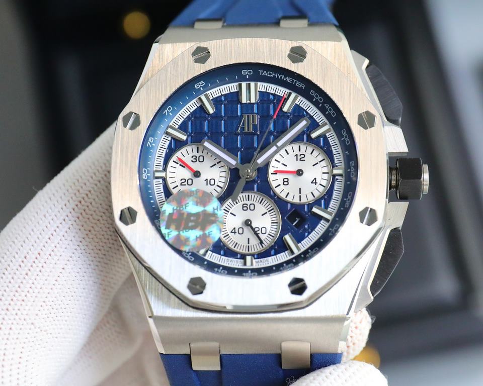 The same HBF latest Audemars Piguet, ceramic bezel   version     Audemars Piguet   Audemars Piguet Royal Oak Offshore Limited Edition Multifunctional Chronograph Mechanical Wristwatch Size 44MM17MM 【Bezel】 The bezel is t