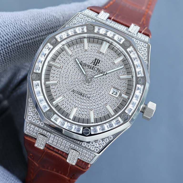 AP Audemars Piguet is a real man should take Audemars Piguet Own AP, brand new ring mouth with T-square set diamond ring, using the imported Citizen change 324 machine Automatic mechanical men's watch, ultra-luxurious ve