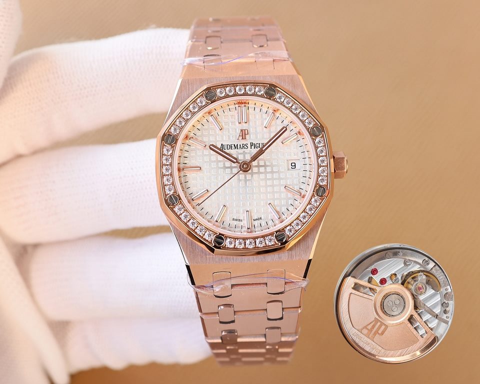 The latest women's AP Audemars Piguet Royal Oak 77350 77351 model mechanical watch! Diameter 34 mm. Self-winding Calibre 5800 movement with automatic oscillating weight in pink gold specially designed for this model (zer