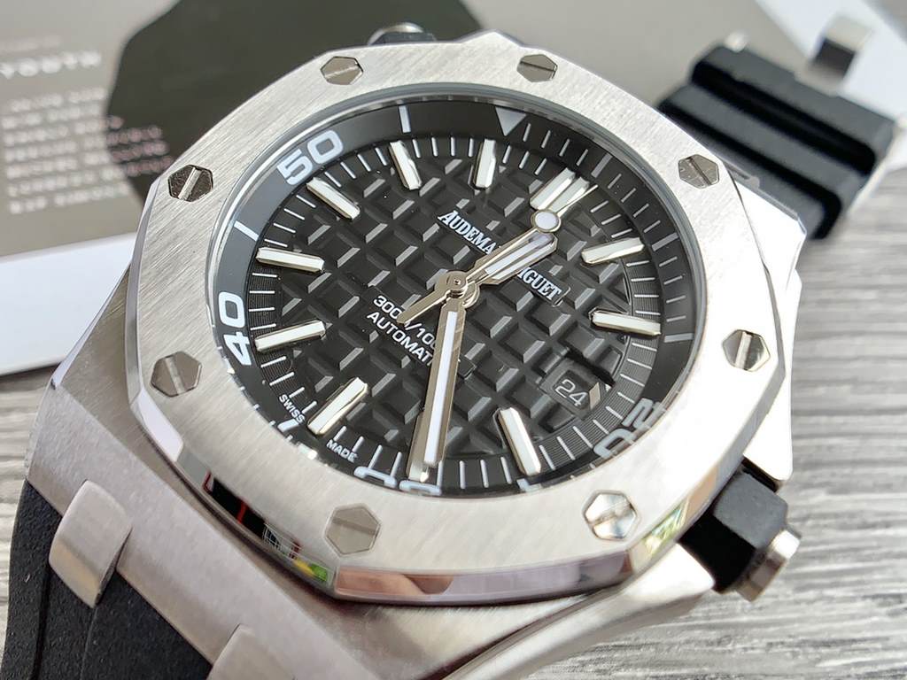 Batch with box Support Hong Kong, the United States direct mailAP Audemars Piguet 15710ST.OO.A002CA.01 Royal Oak Offshore, Men's Automatic Mechanical Watch , 316L stainless steel case, size 42MM thick 14MM, with the orig