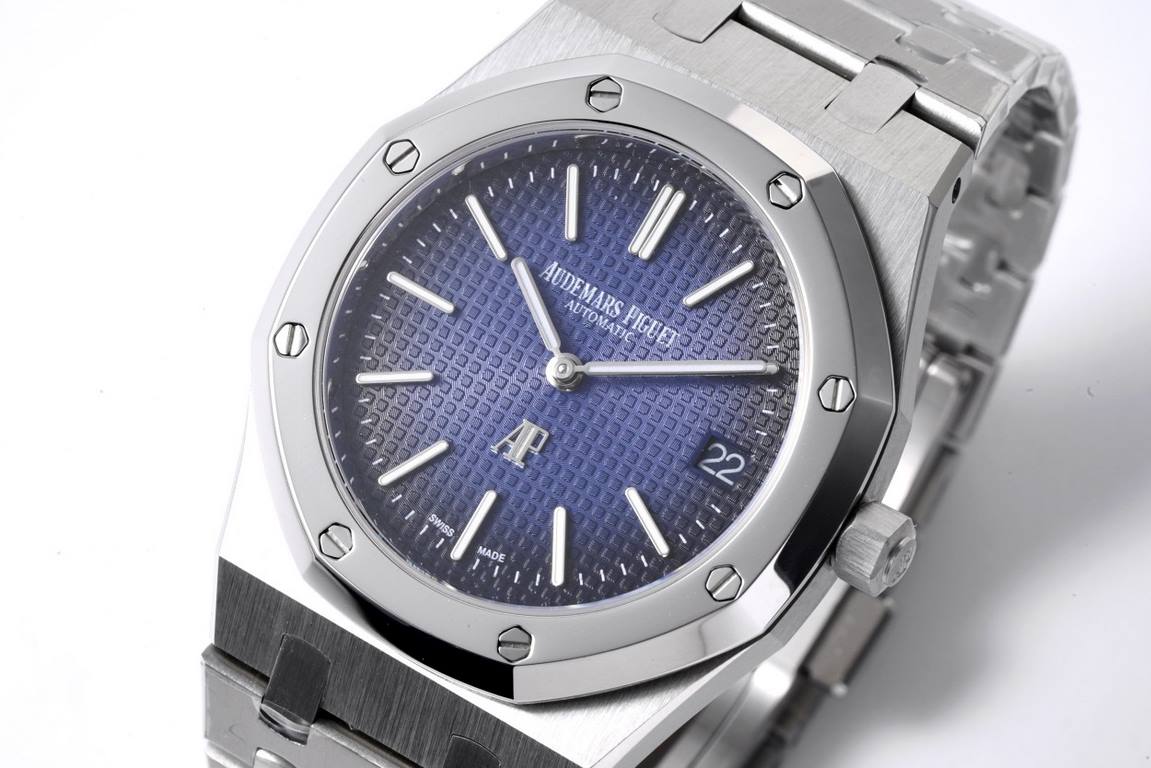 BF gives back to new and old customers by creating the most cost-effective AP Steel King - Audemars Piguet Royal Oak 15202 Collection39 mm diameter stainless steel case with dial engraved with Petite Tapisserie decorativ