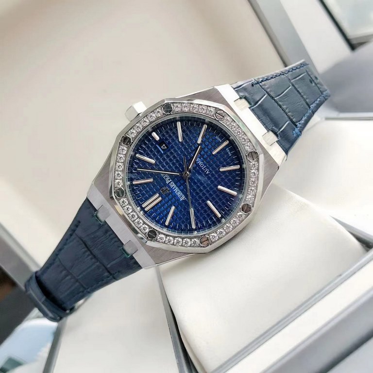 Luxury Diamond Bezel Hand-set2022 new upgraded diamond ring Audemars Piguet 15400 series watches, as the Royal Oak series of the most basic models, without any special features, only three hands and the date display, uno