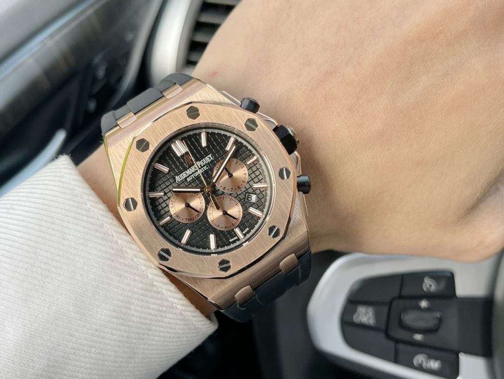 Audemars Piguet - Royal Oak Offshore   Anti-glare treated mineral glass Size 42mm14mm, waterproof tape with AP original pin buckle Equipped with replica original 3126 rotor Fully automatic mechanical movement octagonal s