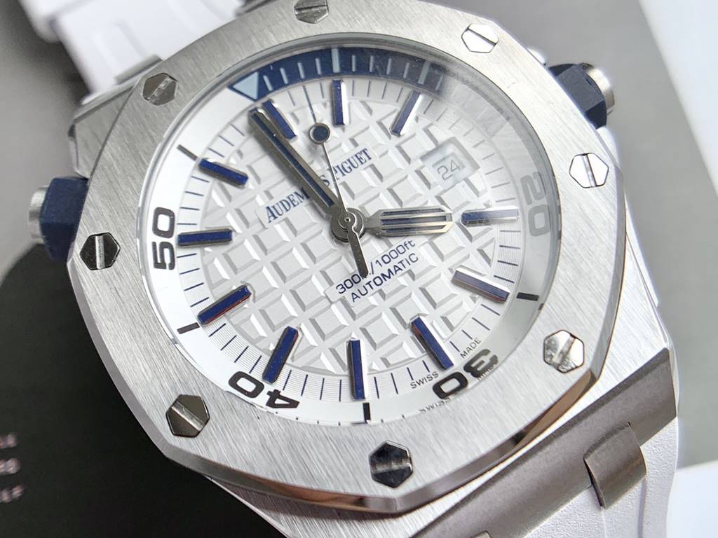 Batch with box Support Hong Kong, the United States direct mailAP Audemars Piguet 15710ST.OO.A002CA.01 Royal Oak Offshore, Men's Automatic Mechanical Watch , 316L stainless steel case, size 42MM thick 14MM, with the orig