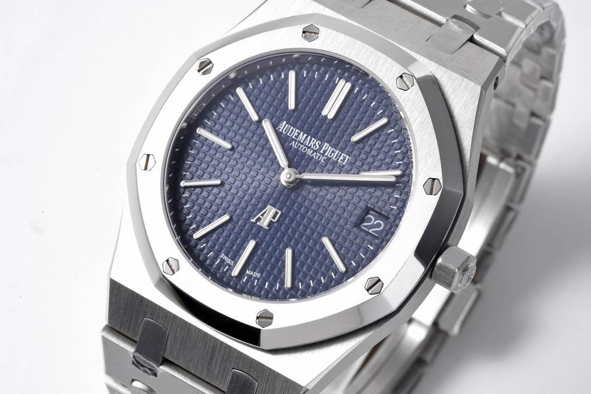 BF gives back to new and old customers by creating the most cost-effective AP Steel King - Audemars Piguet Royal Oak 15202 Collection39 mm diameter stainless steel case with dial engraved with Petite Tapisserie decorativ