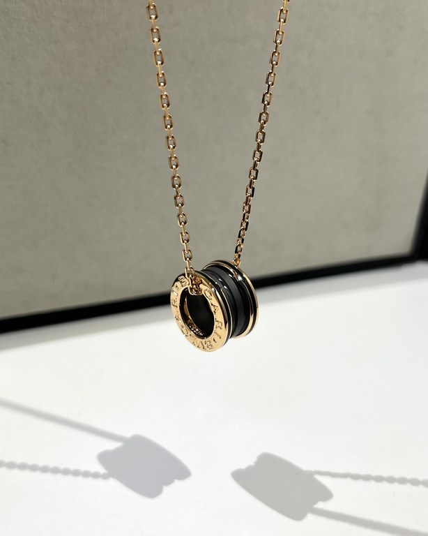 Bv Zero1 Collection Matte Black Ceramic Necklace 53～58cmMade of v gold, fine craftsmanship, perfect details, lasting color!One of the right version of the series, enough into the genuine development, recognize the exclus