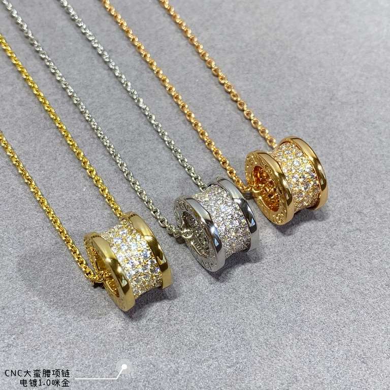 V Gold Material. CNC authentic open version, fine engraving and plated with micronized gold, Bvlgari Seiko CNC large savage waist necklace, high version of the shipment     perfect replica of the authentic To the rhythm 