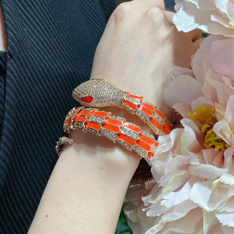 (Actual Price) Bvlgari Orange Snake Bracelet in Sub-Gold Fashion High-end Bvlgari Snake Bracelet Luxury Snake upgraded version  BVLGARI Fire   imported technology  high carbon diamonds, the inner circle is perfect Skelet