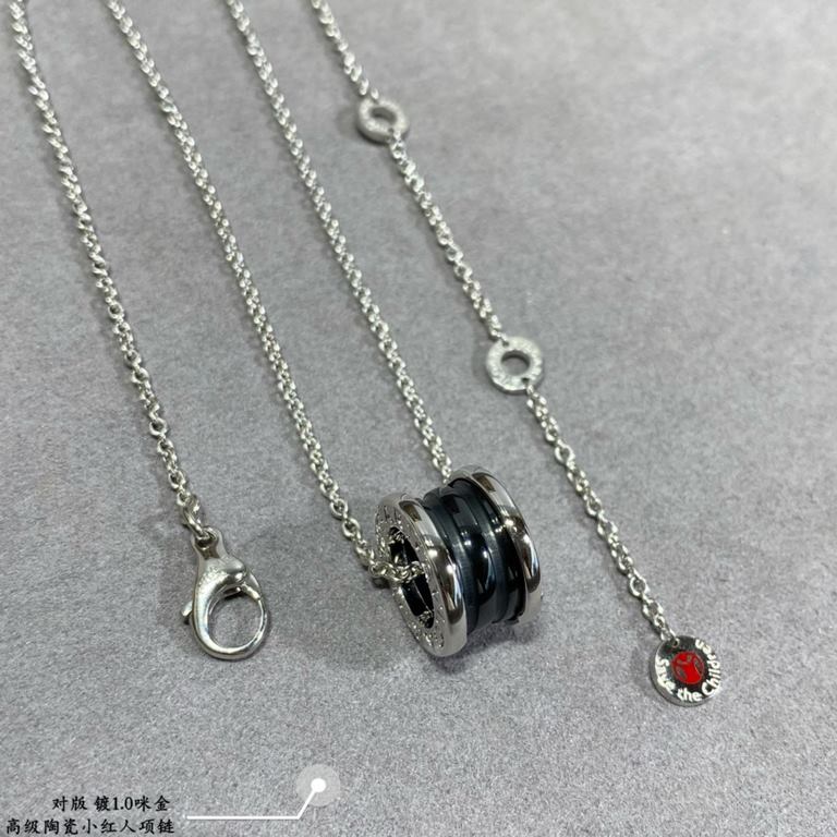 9 2  5  New CNC Bvlgari Charity Little Red Man Black Ceramic Necklace  Original build Chain body Thickness and thickness Stainless steel Little Red Man Craftsmanship All in keeping with the original Bvlgari traditional h