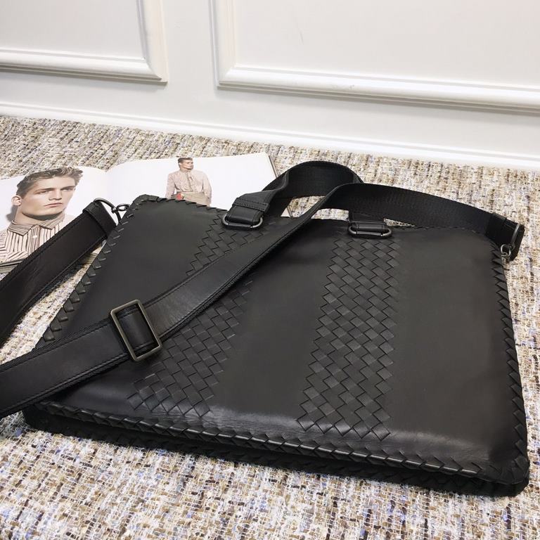 Woven Briefcase Imported Tire Cowhide Leather Pure Hand-Woven Magnetic Clasp Closure Size 40332cm