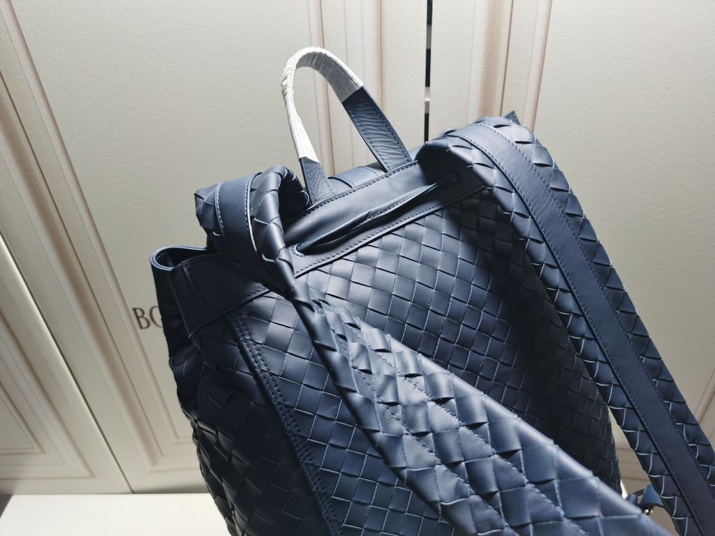 BV waxed tire cowhide shoulder bag] dark blue! 2021 counter explosion models shoulder bag, counter models, original quality, 34x15x42cm